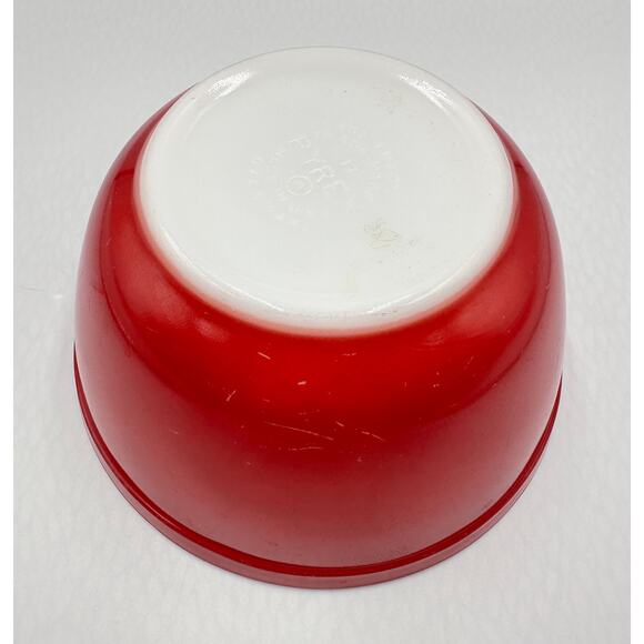 Vintage Pyrex Primary Red 402 Nesting Mixing Bowl 1.5QT - Picture 6 of 9